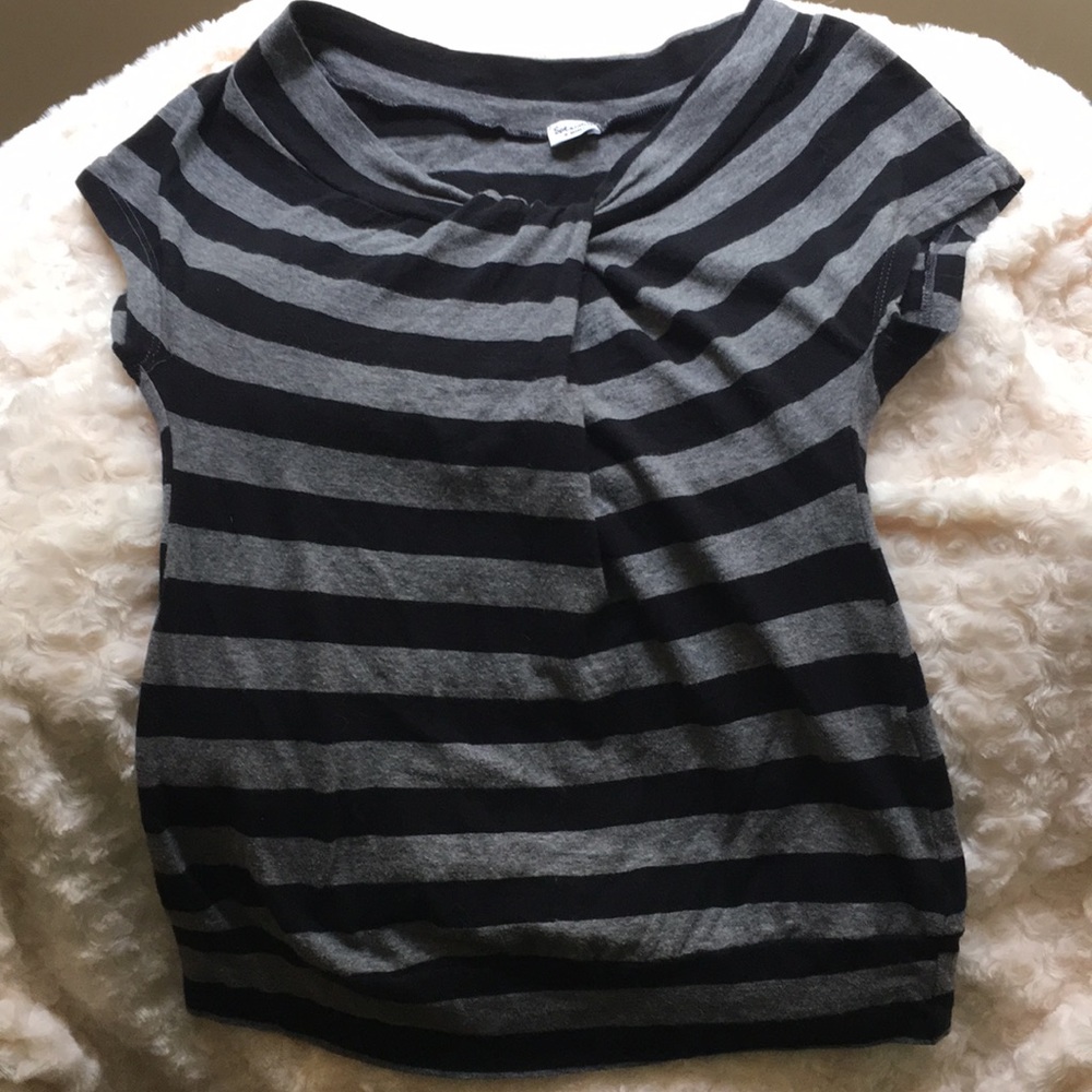 Women’s Splendid Black & Gray Striped Top - Sz XS